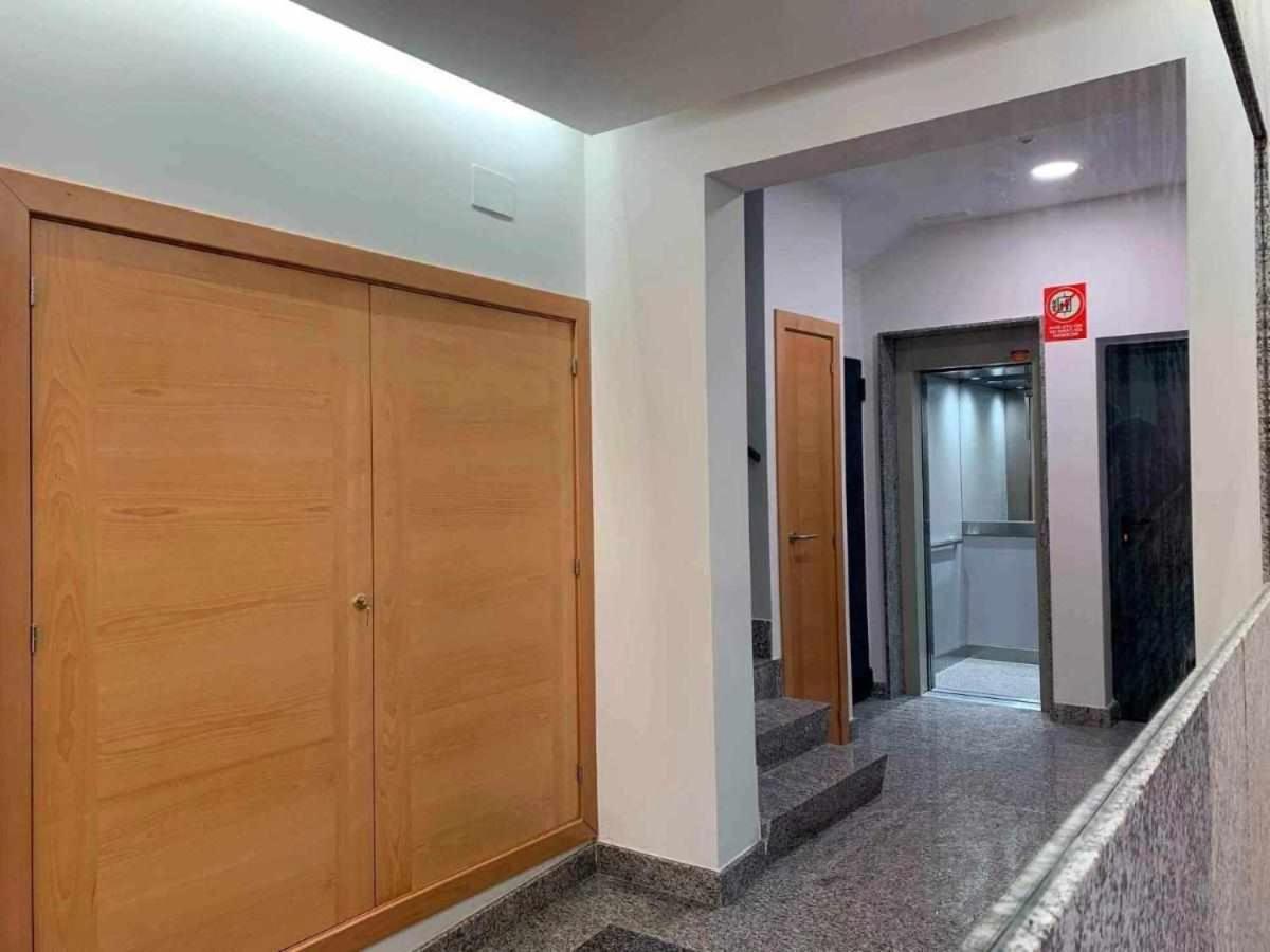 Ramon Y Cajal Suites De Luxe León Buitenkant foto