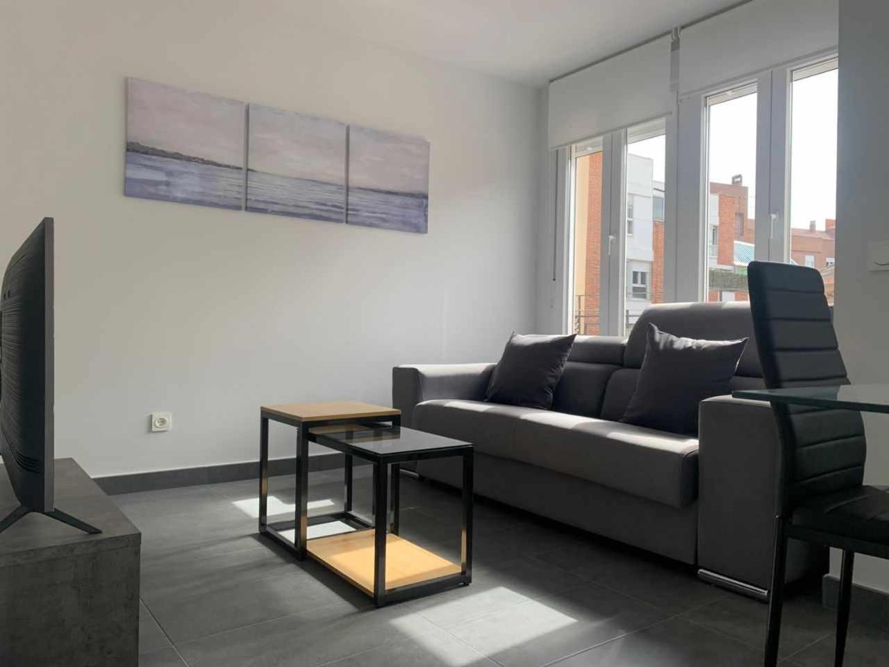 Ramon Y Cajal Suites De Luxe León Buitenkant foto
